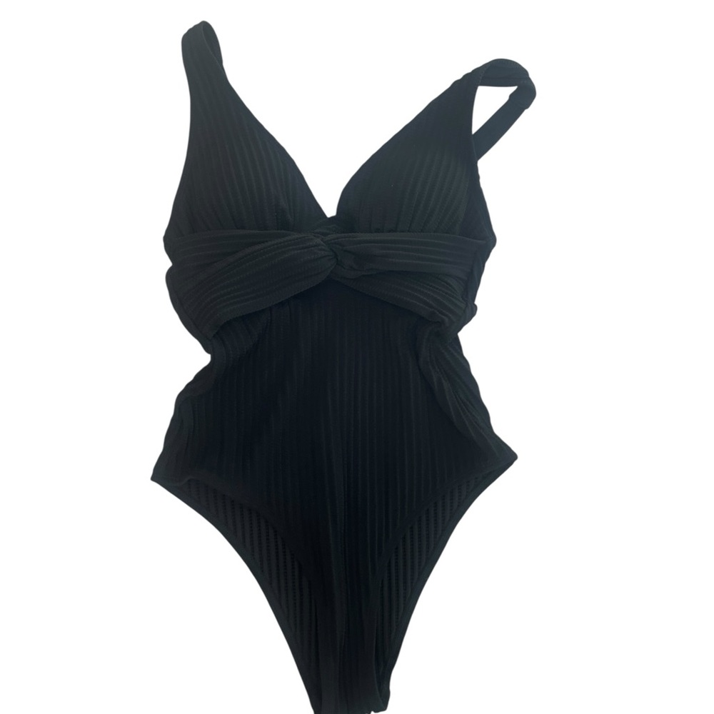 CUPSHE Black Ribbed One-Piece Swimsuit – Adjustable Straps - Small - Picture 7 of 12